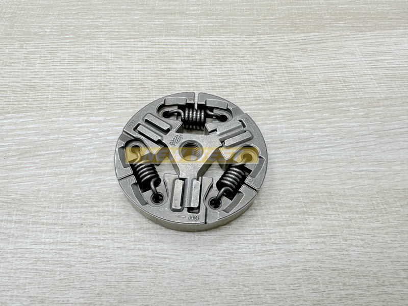 589 80 90-02                                                                                                                                                                                    Husqvarna 555 / 556 / 560XP Clutch Assembly